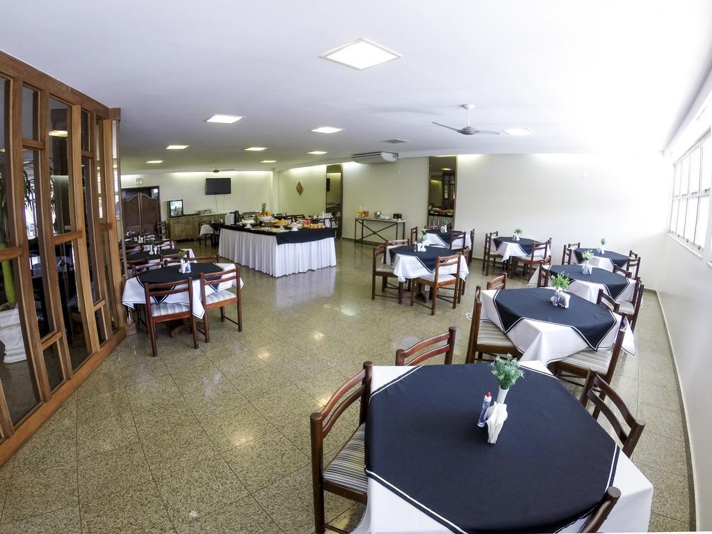 America Palace Hotel Уберландия Экстерьер фото